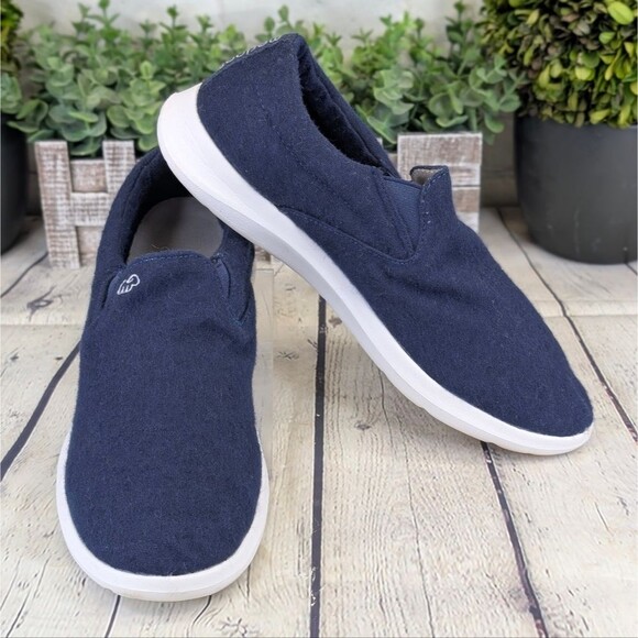 Merinos Slip-Ons Navy/White - Picture 1 of 8